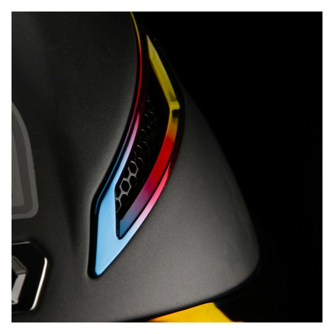 AGV Helmets AGV Pista GP RR 75th Anniversario Helmet (XL&2XL) 4 AGV Helmets AGV Pista GP RR 75th Anniversario Helmet (XL&2XL) - Image 4